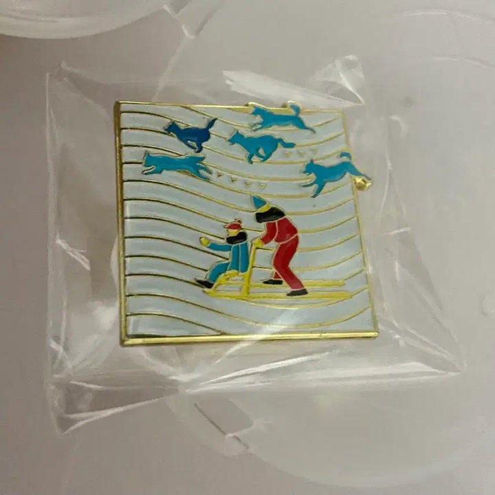 [BUNJANG] Himuro Yuri Snow Sleigh Pin Badge / 히무로 유리_ 랜덤 핀뱃지 (8번 눈썰매)