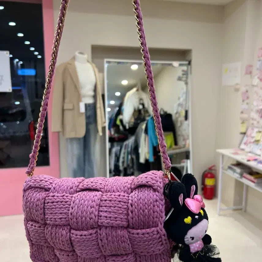 [BUNJANG] Handmade Pink Chain Shoulder Bag with Kitty Keyring / 핸드메이드 핑크 체인 숄더백 + 키티키링