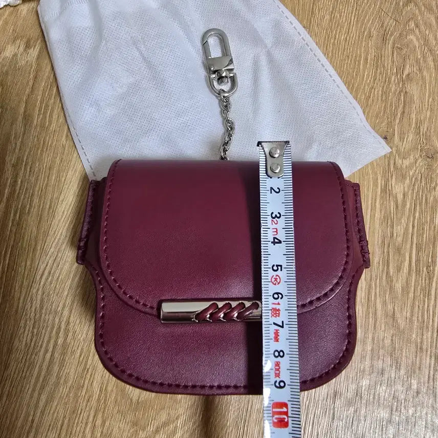 [BUNJANG] AKTA Burgundy Mini Keyring Bag / AKTA 버건디 미니 키링백