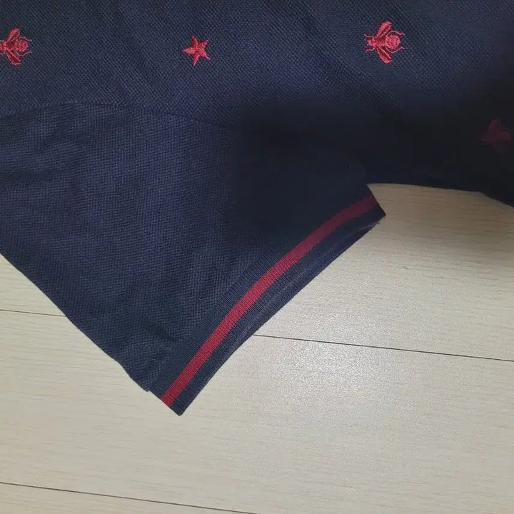 [BUNJANG] Gucci Bee Polo Shirt / [M]구찌 꿀벌 카라티셔츠