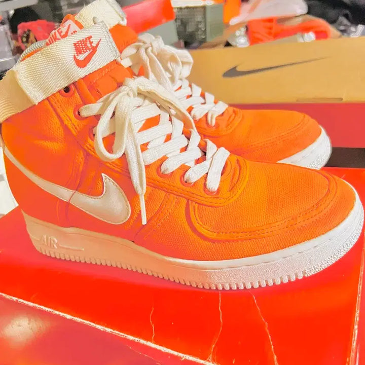 [BUNJANG] Nike Air Force 1 High CVS Orange Sneakers / 나이키 에어포스 1 하이 cvs 오렌지 280