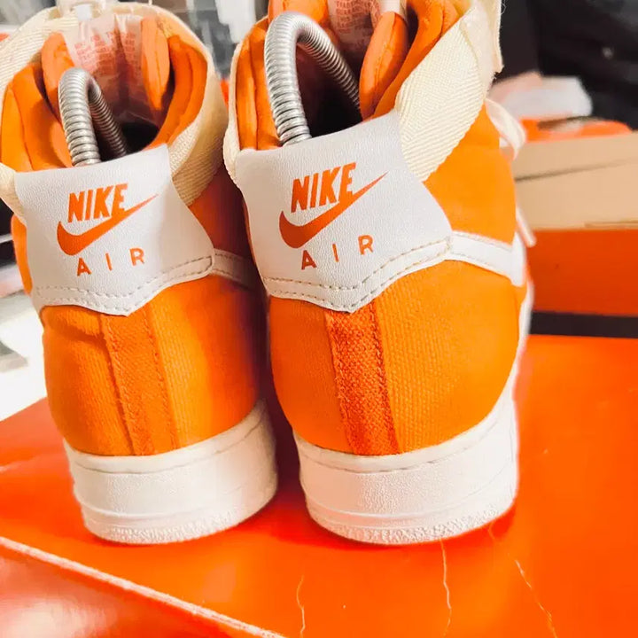 [BUNJANG] Nike Air Force 1 High CVS Orange Sneakers / 나이키 에어포스 1 하이 cvs 오렌지 280