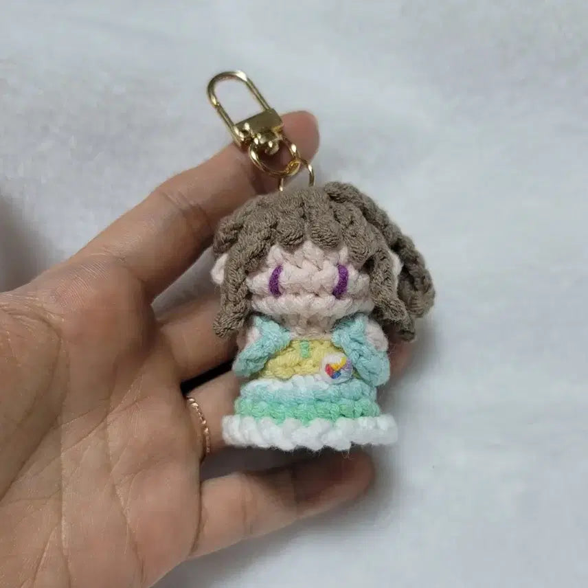 [BUNJANG] Custom Crochet Doll Keychain / 뜨개 커미션 키링 뜨개 주문제작 키링(주문량으로 인해 4/15 재오픈)