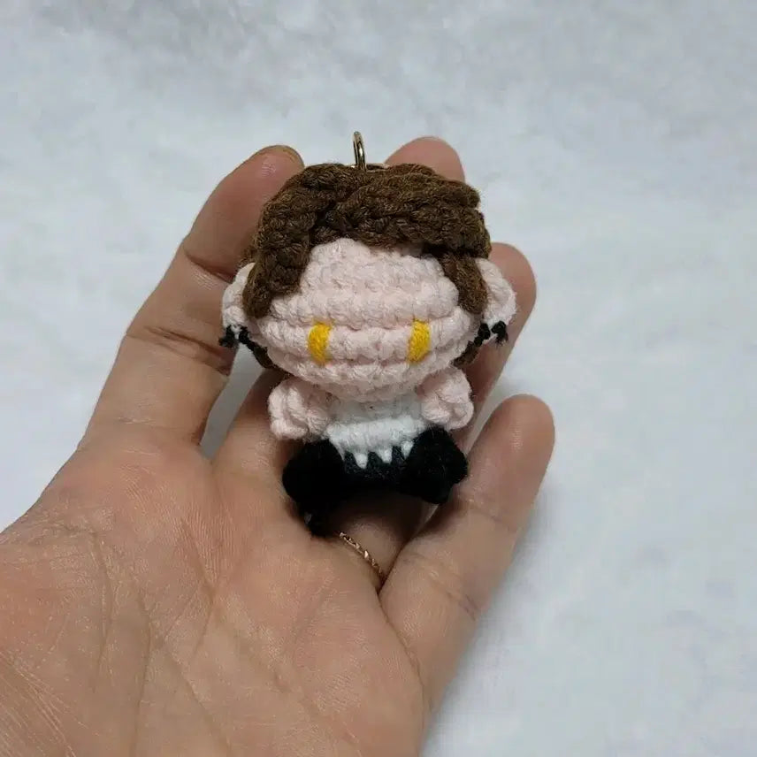 [BUNJANG] Custom Crochet Doll Keychain / 뜨개 커미션 키링 뜨개 주문제작 키링(주문량으로 인해 4/15 재오픈)