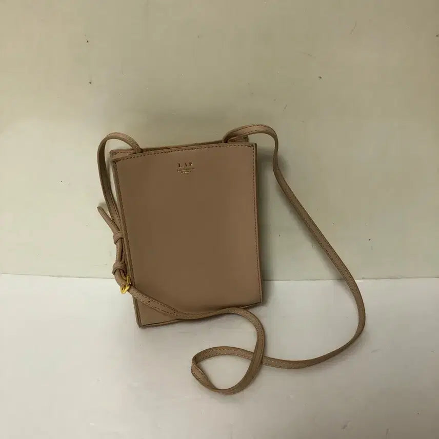 [BUNJANG] LAP Crossbody Bag / LAP 크로스백@9971