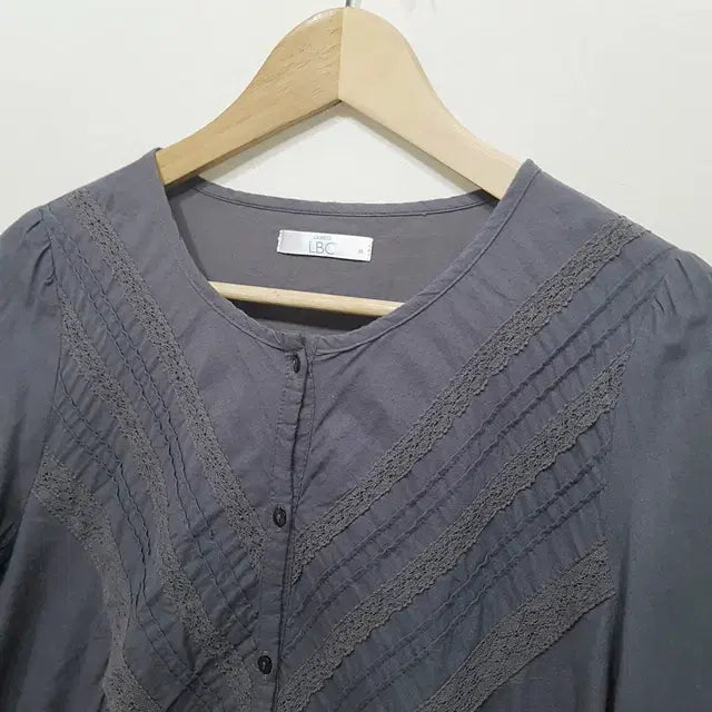 [BUNJANG] LBC Charcoal Blouse / LBC 블라우스 차콜