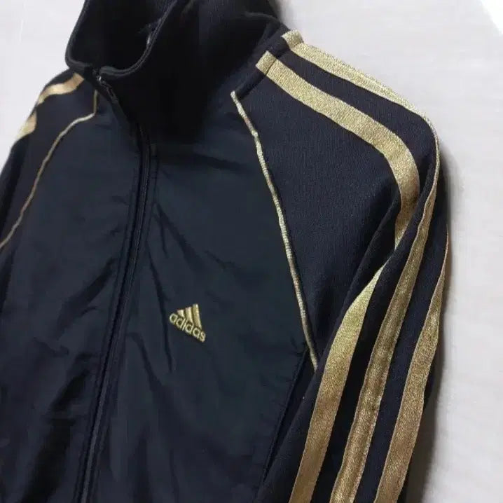 [BUNJANG] Adidas Gold Trim Black Track Top Jacket (Size S) / 아디다스 금장 블랙 트랙탑 저지 져지집업 90/S