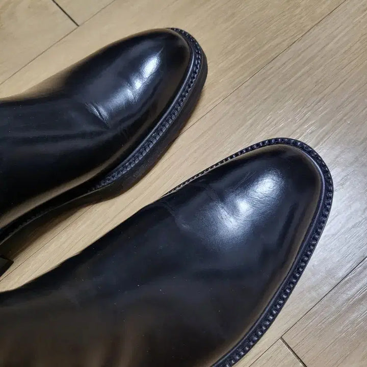 [BUNJANG] Banana Fit Chelsea Boots Black 255 Size / 레더 첼시부츠 255사이즈
