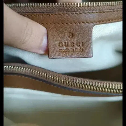 [BUNJANG] Gucci GG Logo Bamboo Tassel Tote Bag / 구찌 GG 로고 쟈카드 숄더백