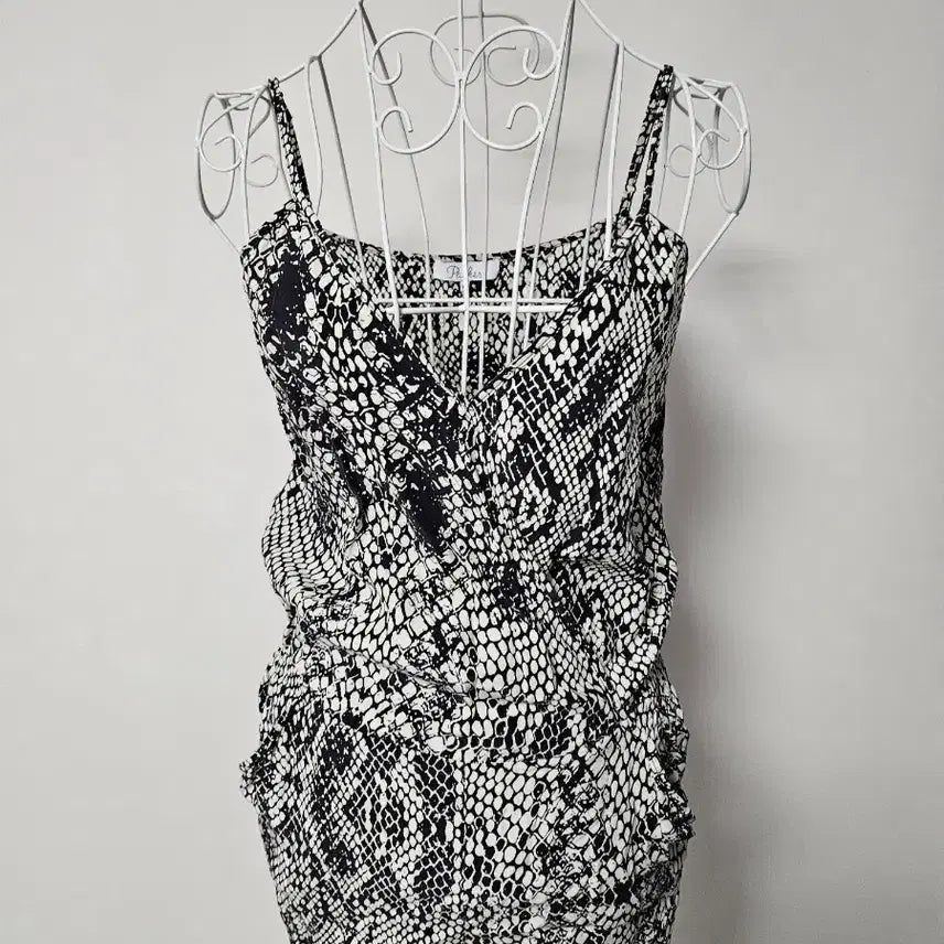 [BUNJANG] Parker Jumpsuit / Parker jumpsuit 미국브랜드 파커 점프수트 원피스