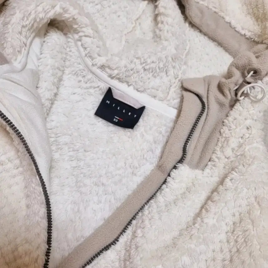 [BUNJANG] Millet Fur Zip-up Fleece Jacket / 밀레 퍼 짚업 뽀글이 후리스