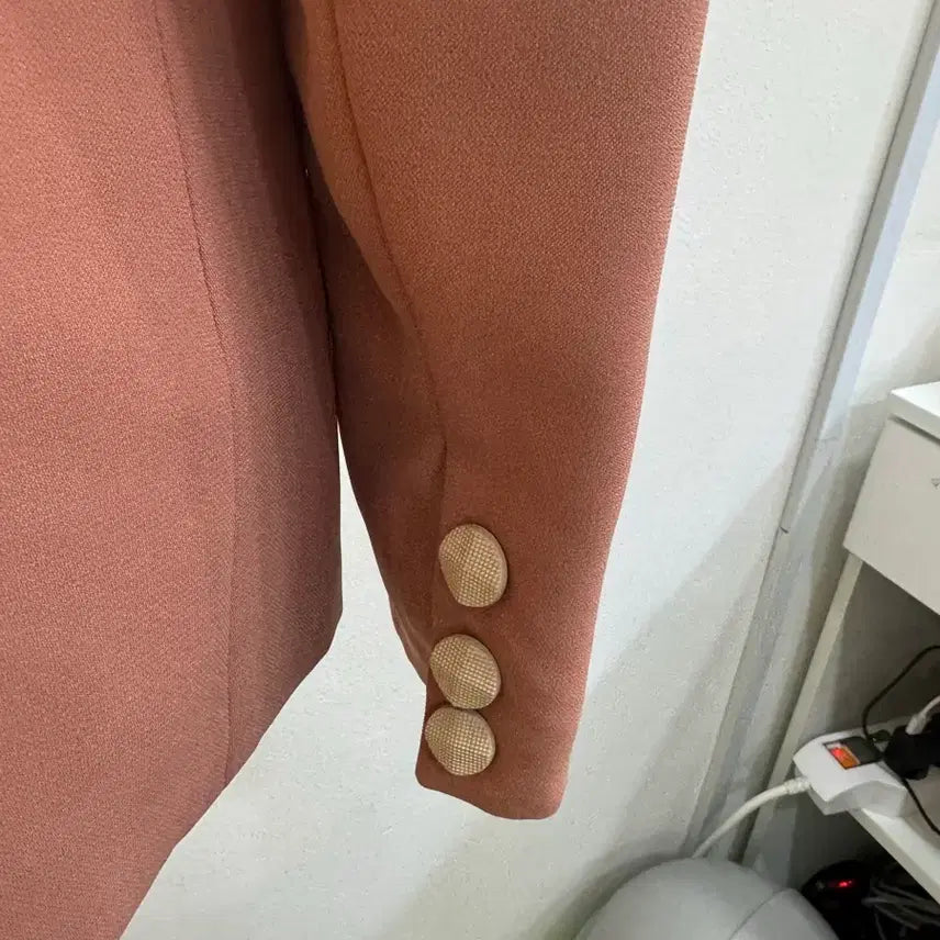 [BUNJANG] Bonnie Alex Beige and Pink Tailored Blazer / bonnie alex 배색 테일러드 자켓 55 베이지 핑크 정장자켓