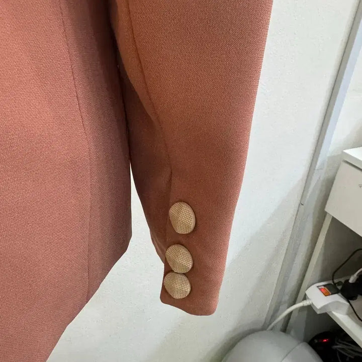[BUNJANG] Bonnie Alex Beige and Pink Tailored Blazer / bonnie alex 배색 테일러드 자켓 55 베이지 핑크 정장자켓