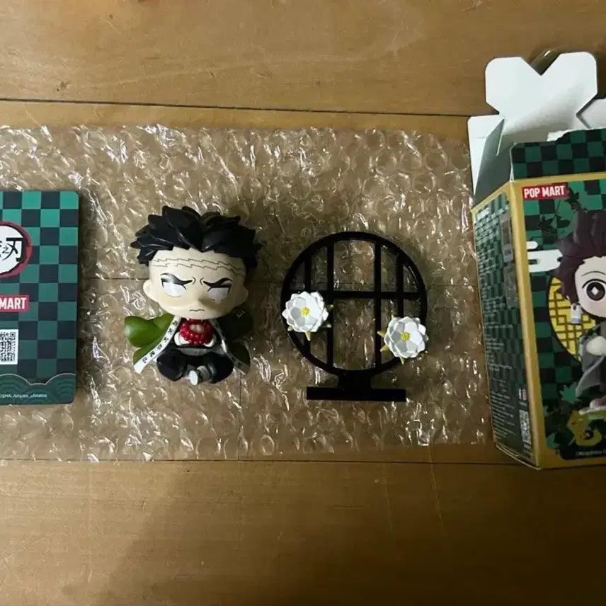 [BUNJANG] Popmart Demon Slayer Gyomei Figure / 팝마트 귀멸의 칼날 탄생화 피규어 교메이