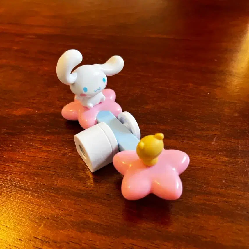 [BUNJANG] Sanrio Seesaw Magnet Gacha - Cinnamoroll / 산리오 시소 자석 가챠 - 시나모롤
