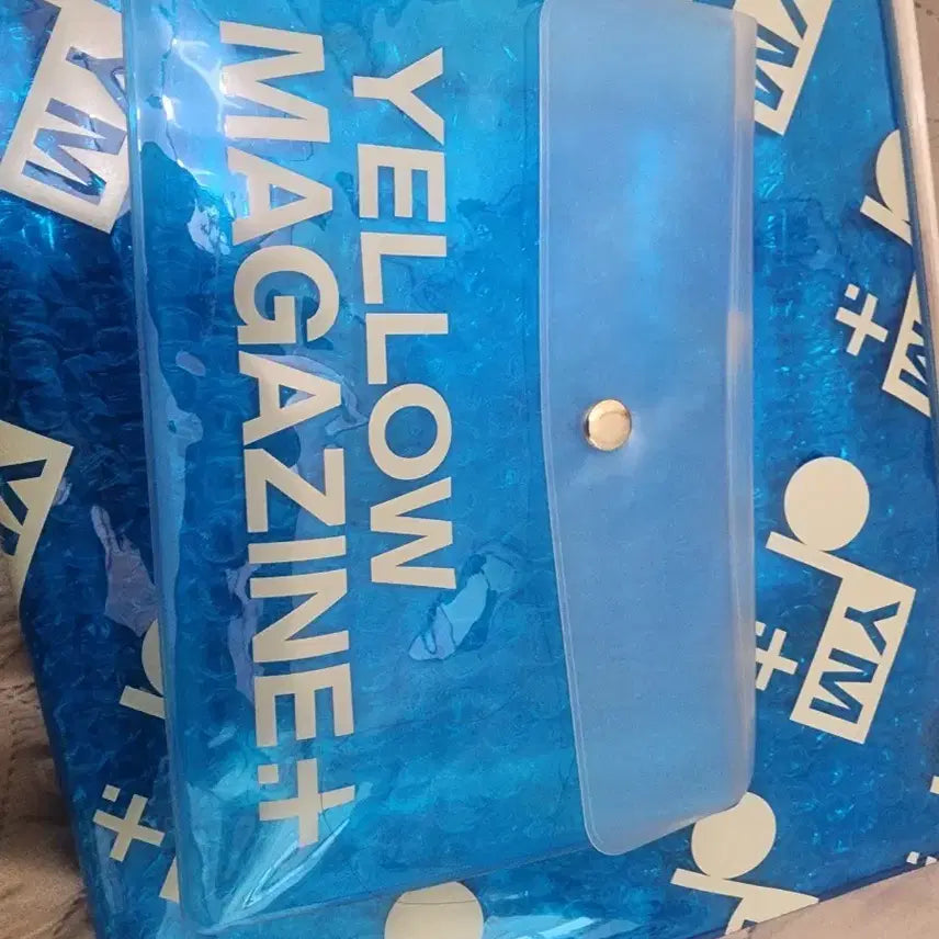 [BUNJANG] Hoshino Gen Yellow Magazine Pouch Set / 호시노겐 옐로우매거진 특전 파우치세트 2024-2025