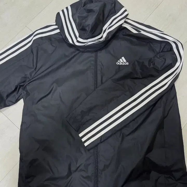 [BUNJANG] Adidas Essentials 3-Stripes Woven Windbreaker Jacket / 아디다스 에센셜 3s 우븐 윈드브레이커 바람막이