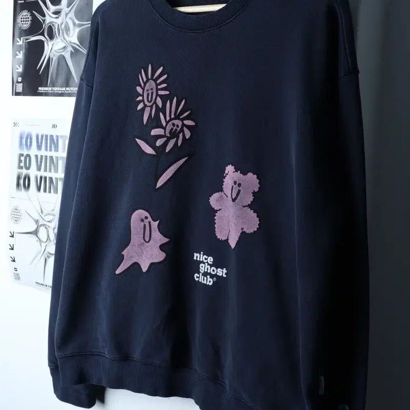 [BUNJANG] Nice Ghost Club Sweatshirt Navy / (L-XL) 나이스고스트클럽 맨투맨 티셔츠 작은사용감 네이비-17751