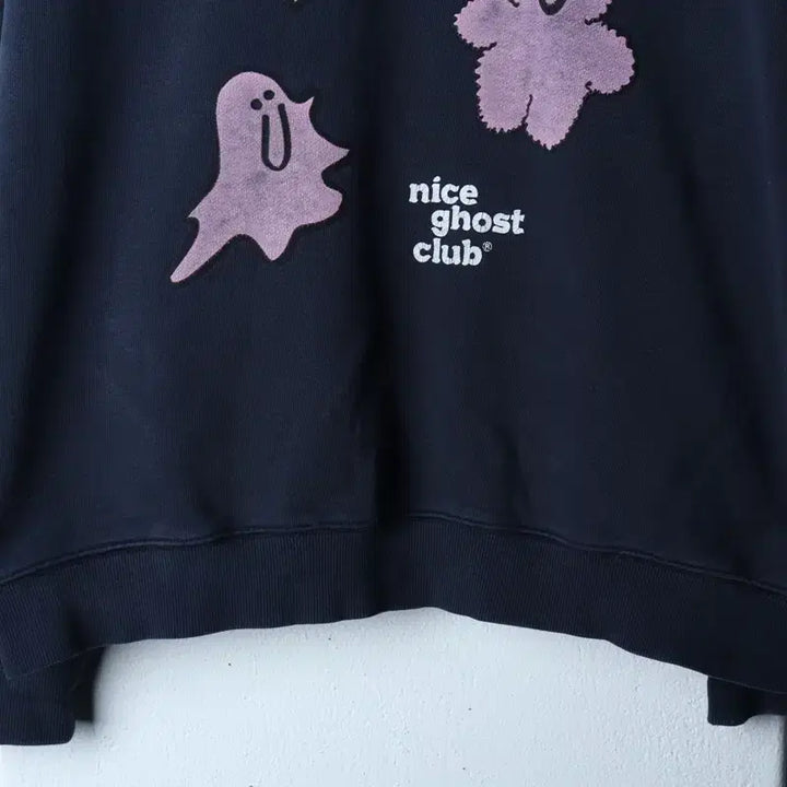 [BUNJANG] Nice Ghost Club Sweatshirt Navy / (L-XL) 나이스고스트클럽 맨투맨 티셔츠 작은사용감 네이비-17751