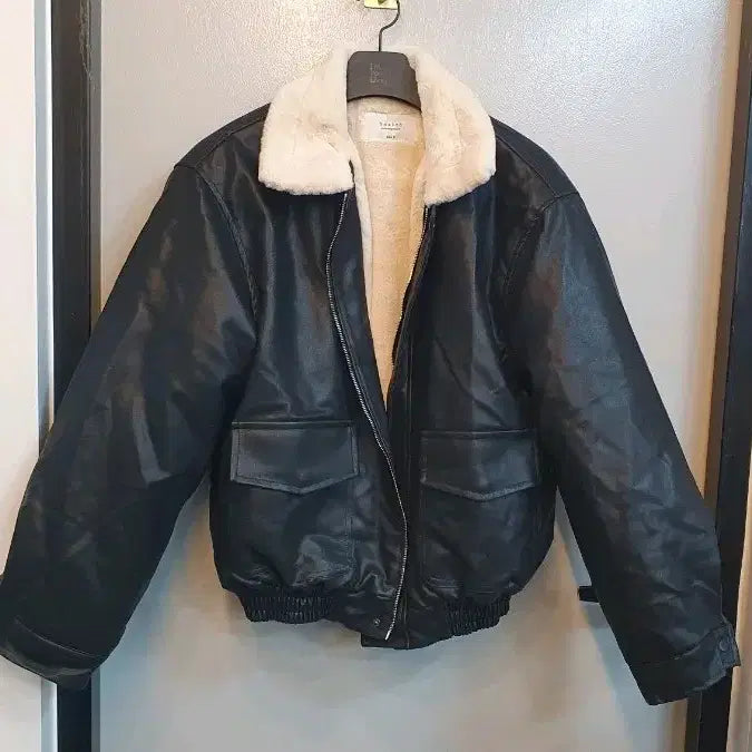 [BUNJANG] Snatch Black Leather Fur Mustang Jacket / Snatch 블랙 레더 퍼 무스탕 자켓 FREE 남성 자켓