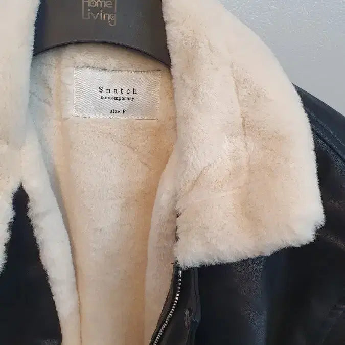 [BUNJANG] Snatch Black Leather Fur Mustang Jacket / Snatch 블랙 레더 퍼 무스탕 자켓 FREE 남성 자켓