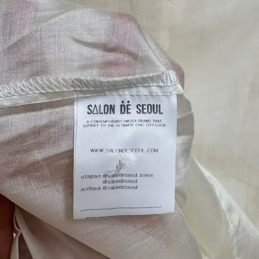 [BUNJANG] Salon de Seoul Ruffle Feminine Tie Blouse / Salon de seoul 살롱드서울 러플 페미닌 타이 블라우스