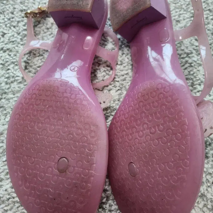 [BUNJANG] Ferragamo Jelly Shoes (240) / 페레가모정품젤리슈즈(240호)