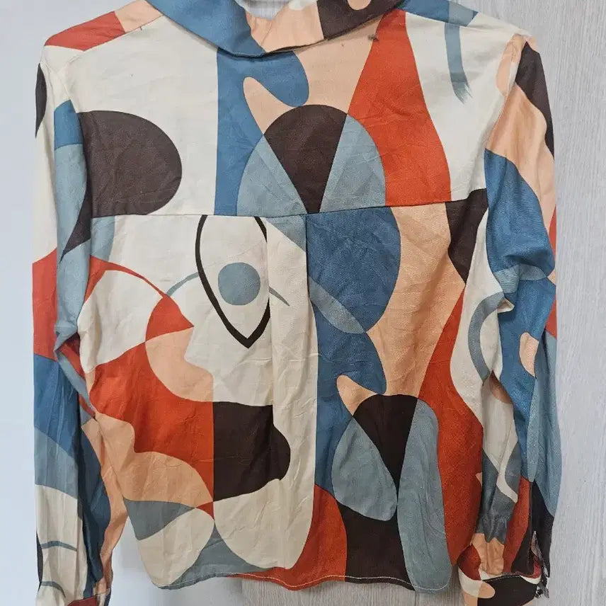 [BUNJANG] Tnewties Patterned Blouse Shirt / tnewties 패턴 블라우스 셔츠