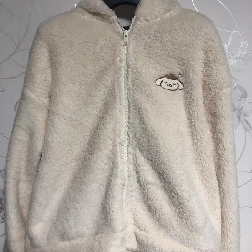 [BUNJANG] GU Sanrio Pompompurin Hoodie XL / GU 산리오 폼폼푸린 후드  XL