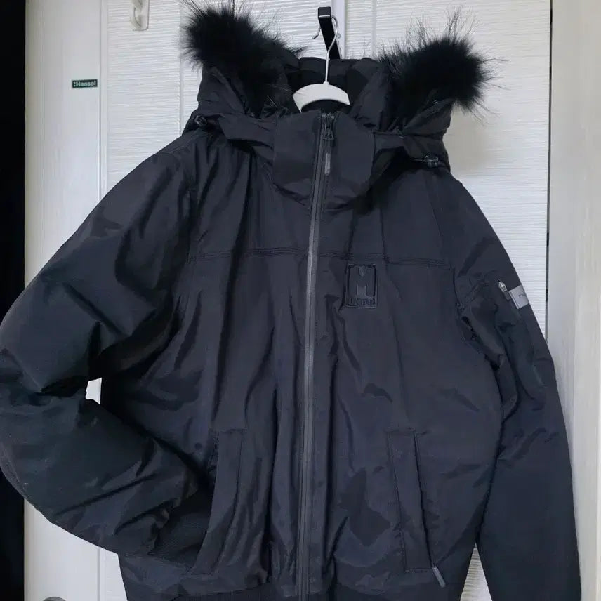 [BUNJANG] M Limited Fox Fur Black Padded Jacket / 엠리미티드 폭스퍼 블랙 패딩 점퍼 m