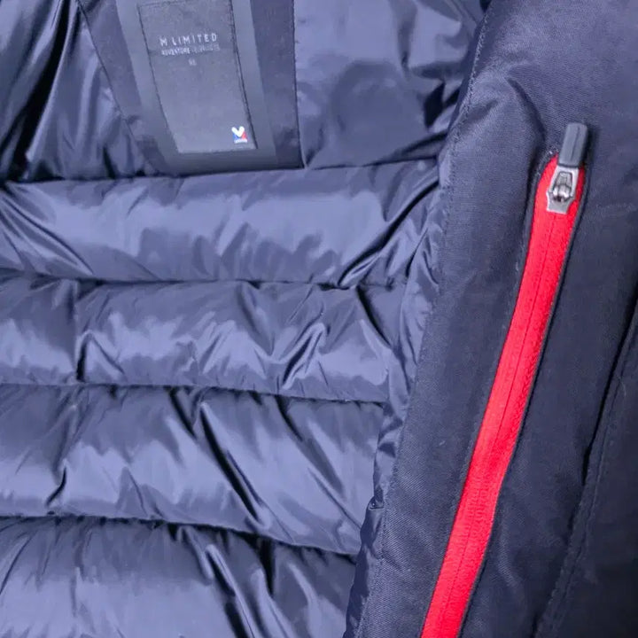 [BUNJANG] M Limited Fox Fur Black Padded Jacket / 엠리미티드 폭스퍼 블랙 패딩 점퍼 m