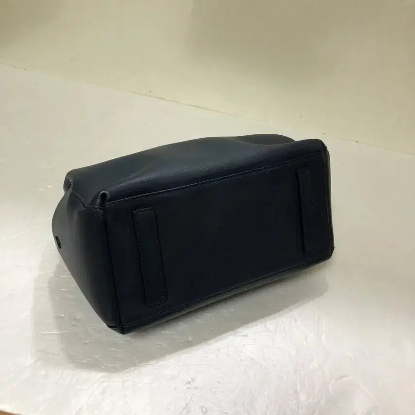 [BUNJANG] Lovecat Leather Shoulder Bag / 러브캣 가죽 숄더백@9925