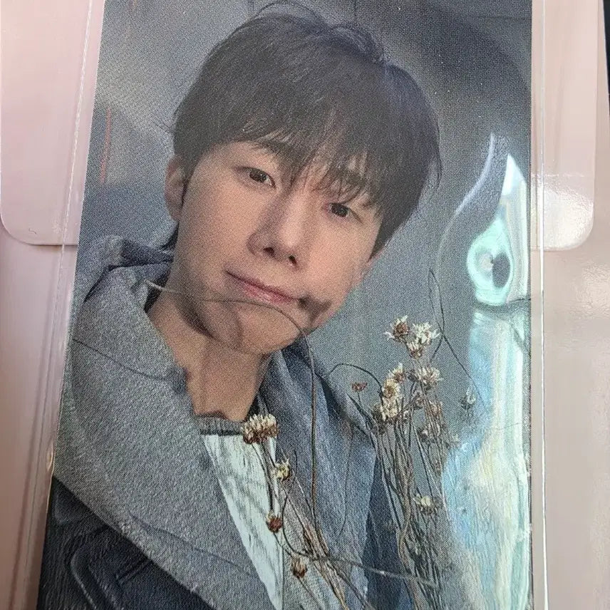 [BUNJANG] Kim Sung Kyu OFF THE MAP POB Photocard / 김성규 OFF THE MAP 공방포카 인가 인기가요 인피니트 성규