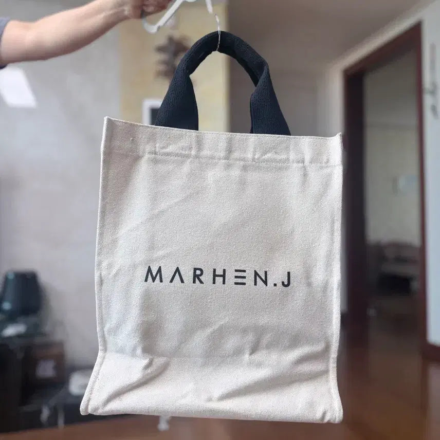 [BUNJANG] Marhen J Ricky Bag / 마르헨제이 블랙/아이보리 리키백