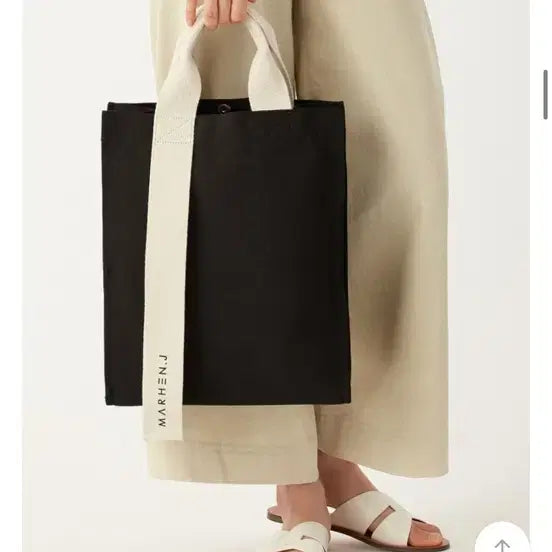 [BUNJANG] Marhen J Ricky Bag / 마르헨제이 블랙/아이보리 리키백