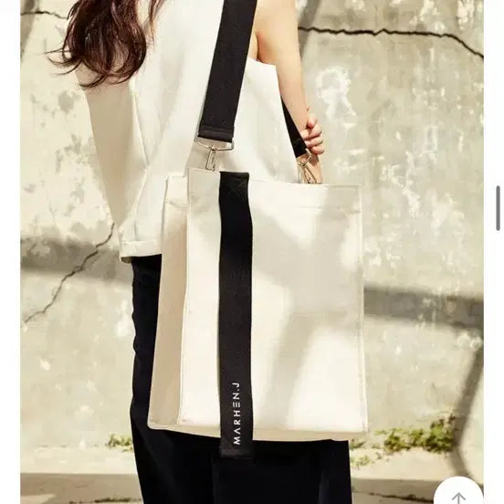 [BUNJANG] Marhen J Ricky Bag / 마르헨제이 블랙/아이보리 리키백