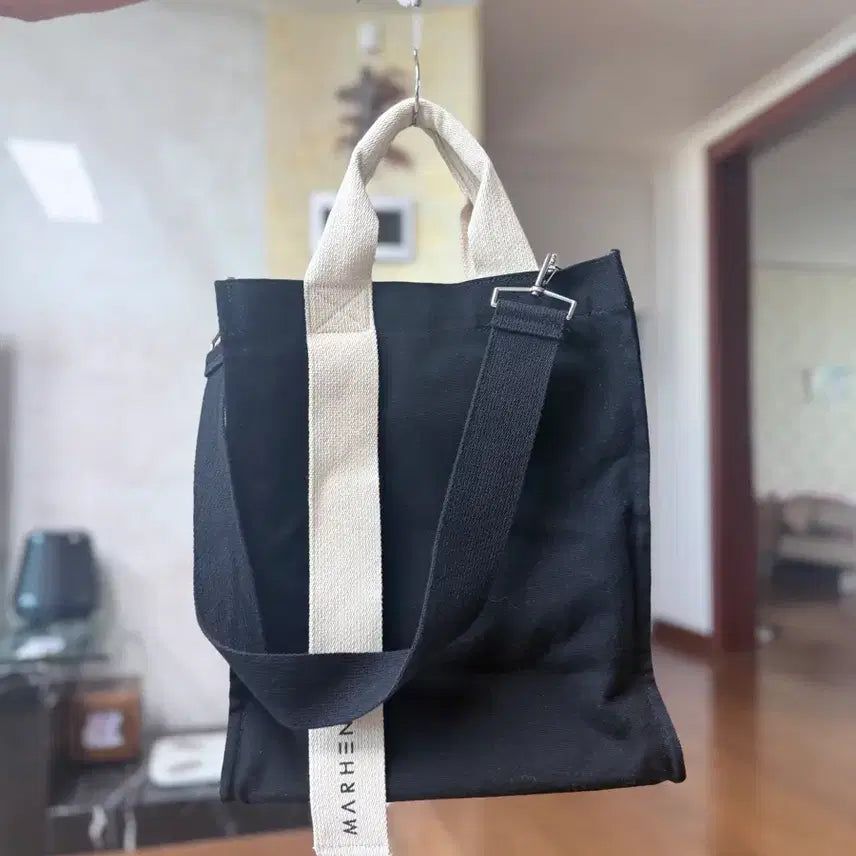 [BUNJANG] Marhen J Ricky Bag / 마르헨제이 블랙/아이보리 리키백
