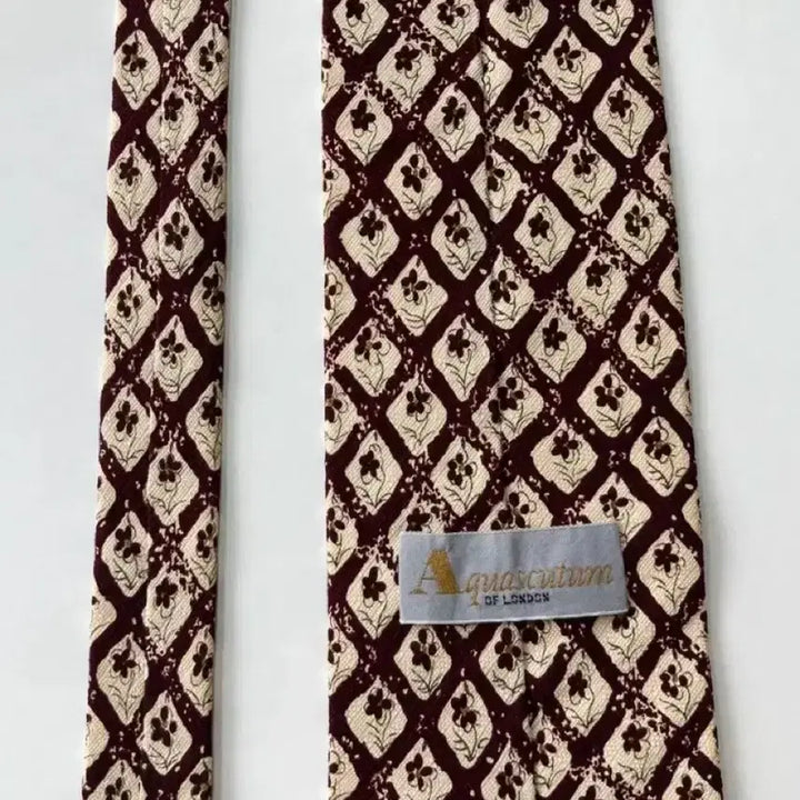 [BUNJANG] Aquascutum Tie / 아쿠아스큐텀 넥타이