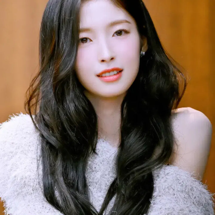[BUNJANG] Afterhours Soft Hair One Shoulder Knit Beige / 애프터아워즈 소프트 헤어리 원숄더 니트 베이지