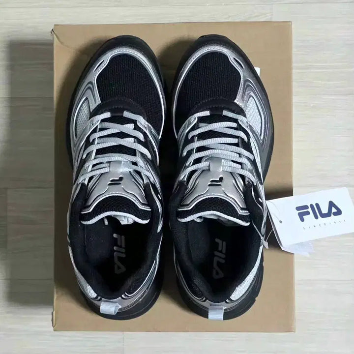 [BUNJANG] FILA Interrun Lightweight Running Shoes / FILA 런 운동화 240/265 [새상품]