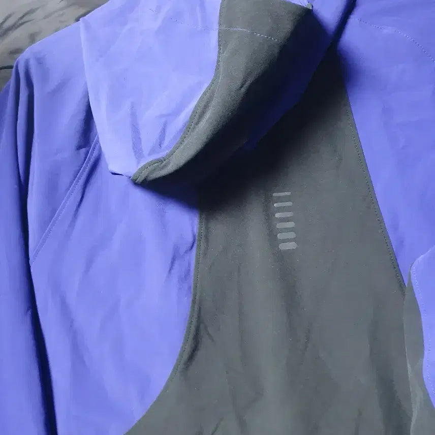[BUNJANG] Under Armour Purple Windbreaker Hooded Jacket (M) / 언더아머 퍼플 바람막이 후드 자켓m