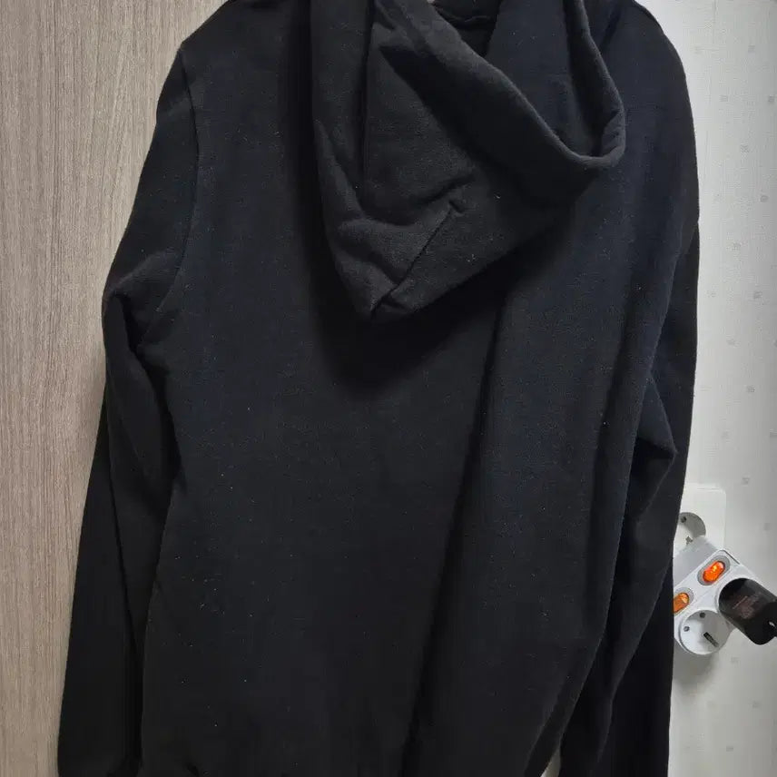 [BUNJANG] Umbro Black Hoodie / 엄브로 블랙 후드티