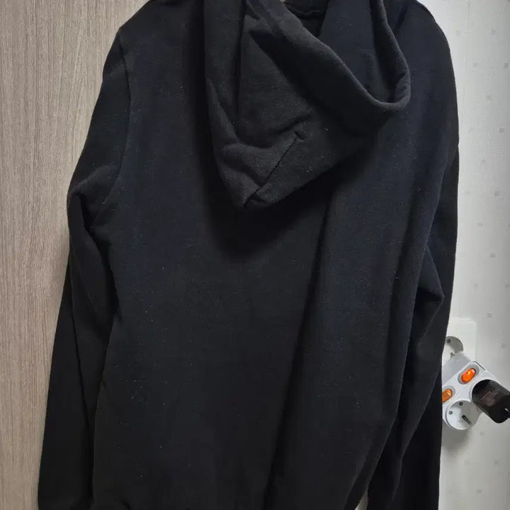 [BUNJANG] Umbro Black Hoodie / 엄브로 블랙 후드티