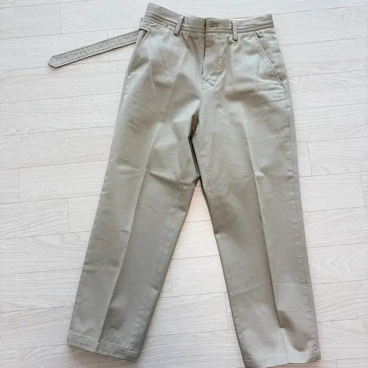 [BUNJANG] Customellow Beige Belted Pants / Customellow 베이지 벨트 바지 74-85