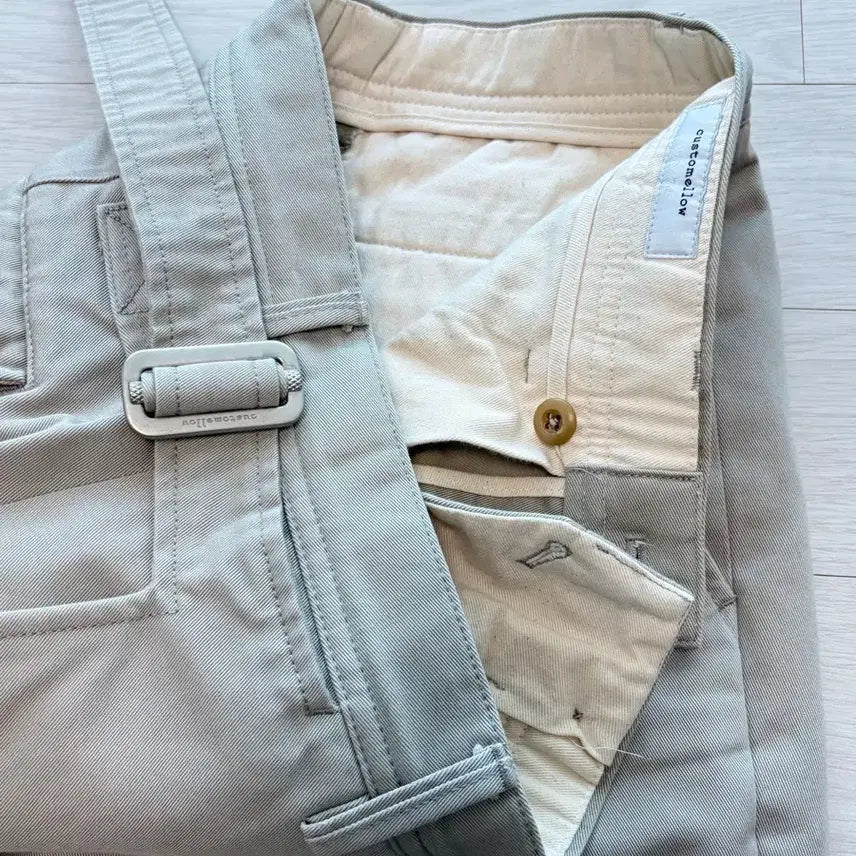 [BUNJANG] Customellow Beige Belted Pants / Customellow 베이지 벨트 바지 74-85