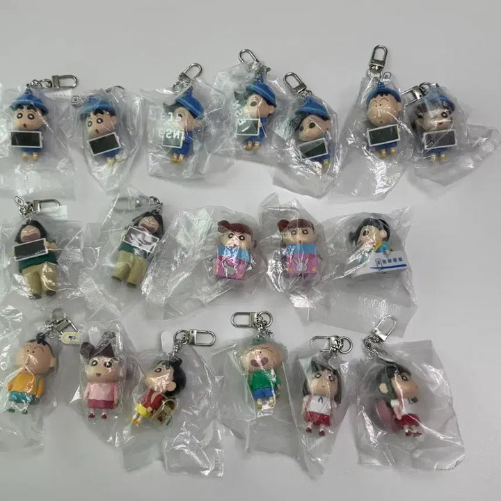 [BUNJANG] Crayon Shin-chan Figure Keyring Collection / 짱구는 못말려 피규어 키링 새상품 정품 모음 (MBTI, 연필깎이,책가방