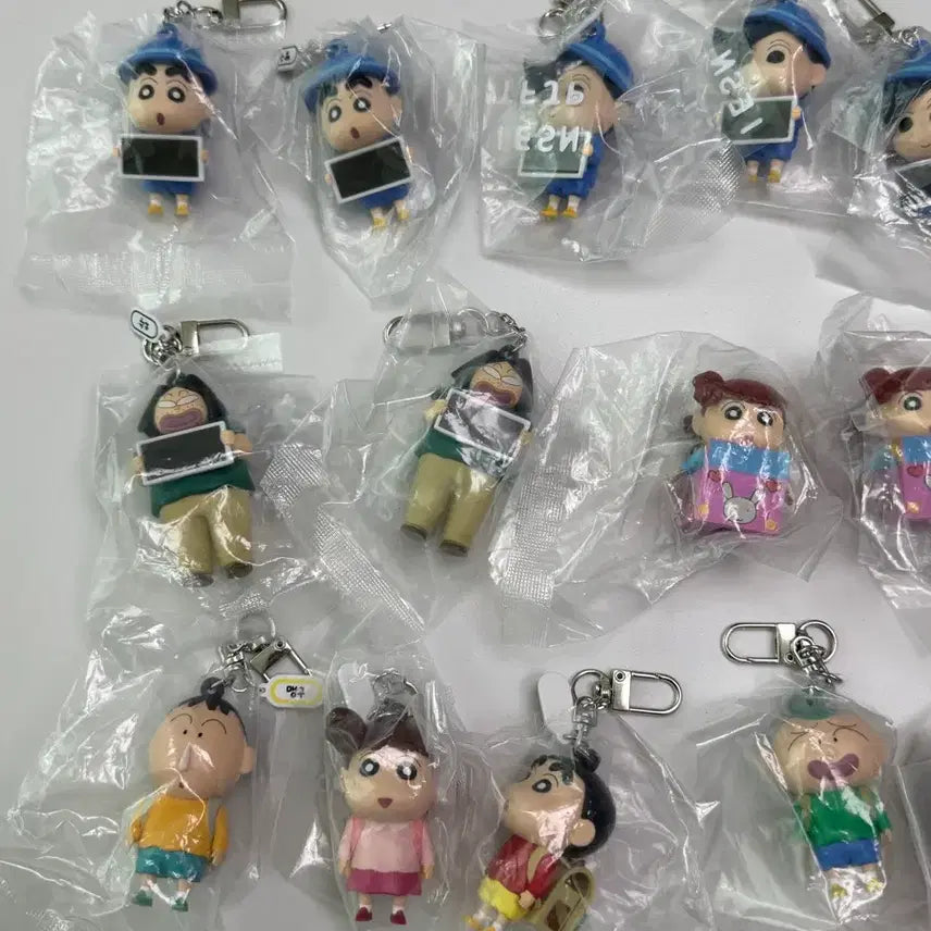[BUNJANG] Crayon Shin-chan Figure Keyring Collection / 짱구는 못말려 피규어 키링 새상품 정품 모음 (MBTI, 연필깎이,책가방
