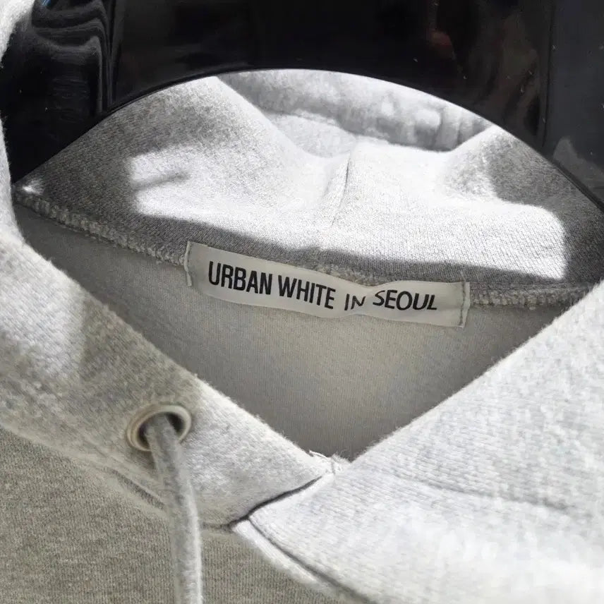 [BUNJANG] Urban White in Seoul Gray Hoodie / (어반화이트인서울) 남성 그레이 후드티
