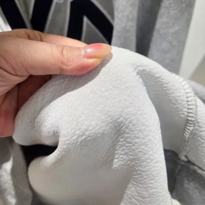 [BUNJANG] Urban White in Seoul Gray Hoodie / (어반화이트인서울) 남성 그레이 후드티