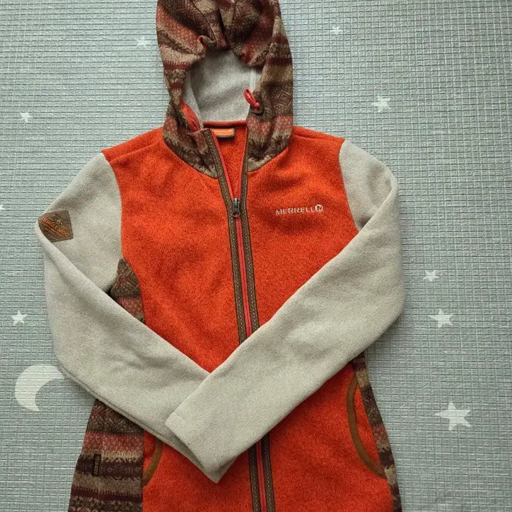 [BUNJANG] Merrell Orange Hooded Sweater / 머렐 오렌지 스웨터 55(90)